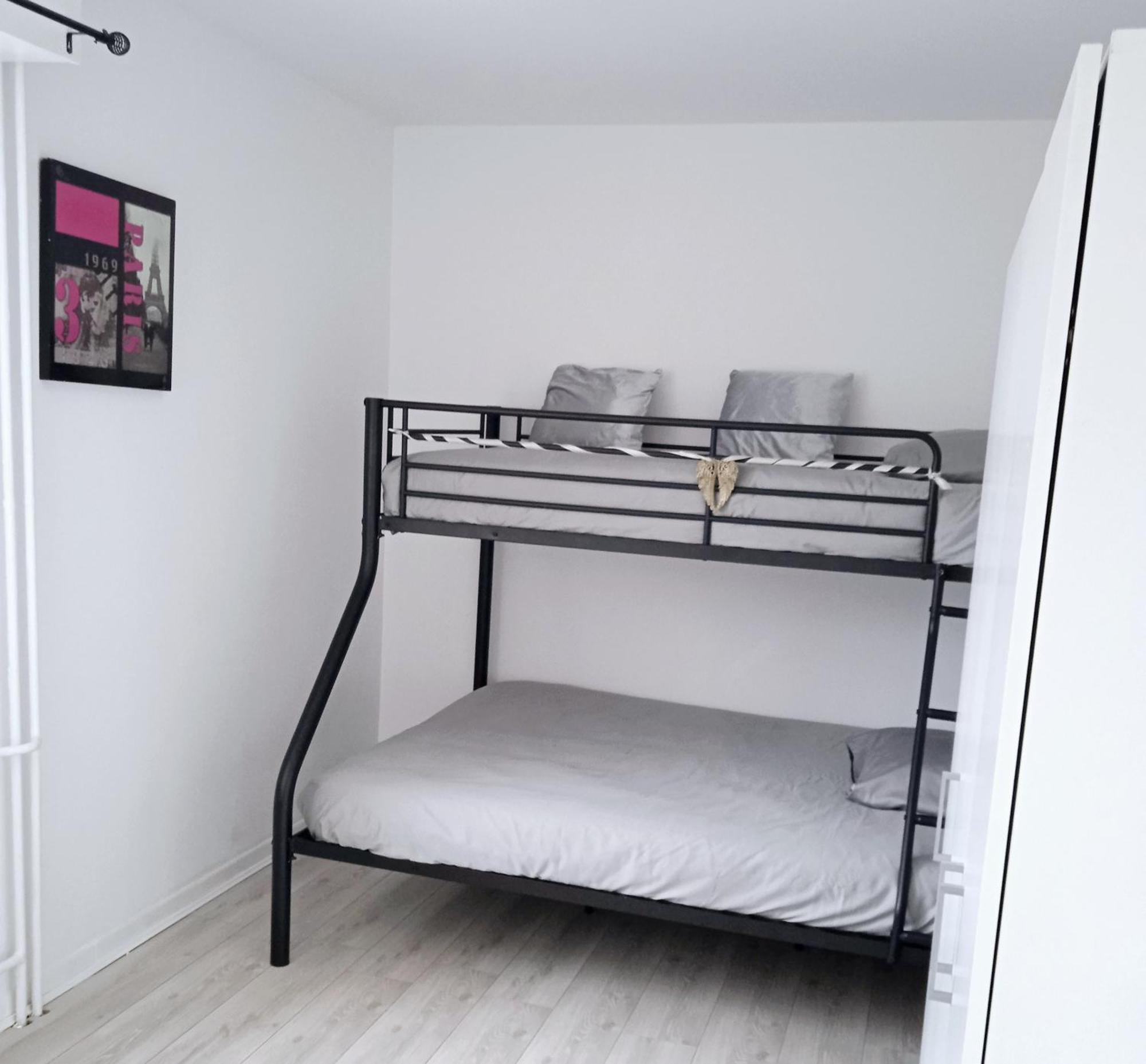 Logement Dans Residence - A 10 Km Du Centre Ville Et A 5 Minute Du Parlement Europeen Avec Parking Gratuit Hoenheim Dış mekan fotoğraf